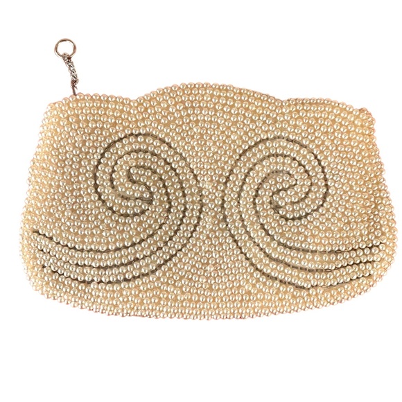 Vintage Beaded Clutch Faux Pearl & Bead Scalloped Top Made in Japan 6.5” x 4.25” - Picture 6 of 13